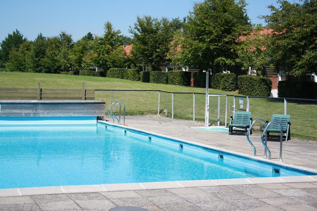 Den Gamle Gaard Apartments Nysted Экстерьер фото